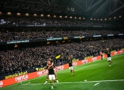 QYG- 唐山烧烤店打架原视频五分钟 