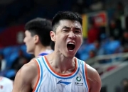 QYG-漓江雄鲨队失利南城山猫队，自行车大奖赛上演关键失误成转折！外援联手发威(杰森斯坦森战斧行动3)